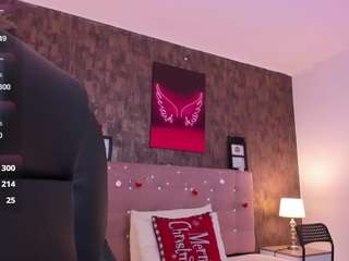 hilarin1's CamSoda show and profile