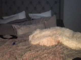 Live webcam model lonilolllypop on Soda Cams