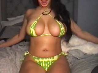 Live webcam model lonilolllypop on Soda Cams