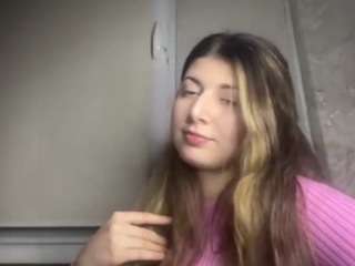  magdawhitehorn chat room