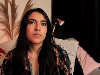 serenity-day-777 Live Webcam on CamSoda