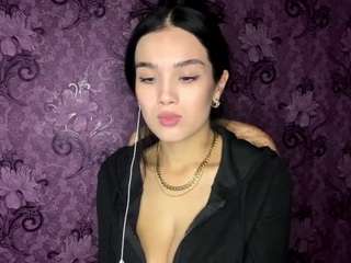 anglealexender's CamSoda show and profile