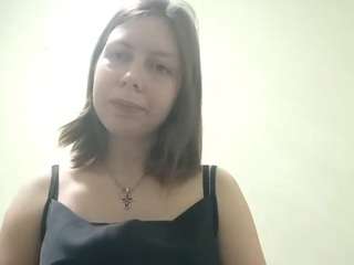 iluminadaoutzen Live Webcam on CamSoda