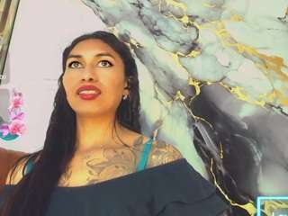 khiara-moretti's CamSoda show and profile