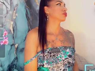 khiara-moretti Tattoo live webcam