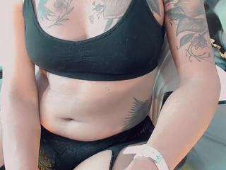khiara-moretti Sex Cam Show