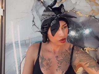 khiara-moretti Sex Cam Show
