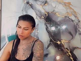 khiara-moretti Sex Cam Show