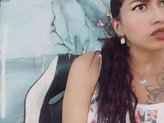 khiara-moretti live webcam show