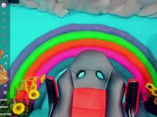  mayka-brunette01 chat room