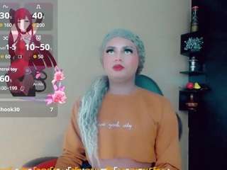 mayka-brunette01 Live Webcam on CamSoda