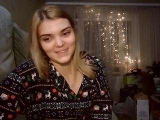 Live webcam model tawanaricaud on Soda Cams