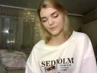 Live webcam model tawanaricaud on Soda Cams