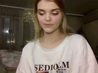 Live webcam model tawanaricaud on Soda Cams