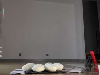 yoursecretloveee live webcam show
