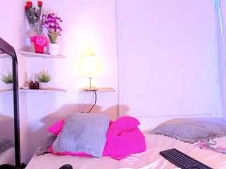 isa-taylorr Pov live webcam