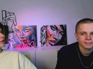 leo-valor Live Webcam on {site_name}