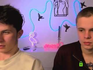 leo-valor Live Webcam on CamSoda