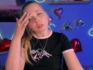 teya-starling Live Webcam on CamSoda