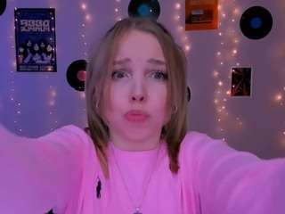 teya-starling Live Webcam on CamSoda