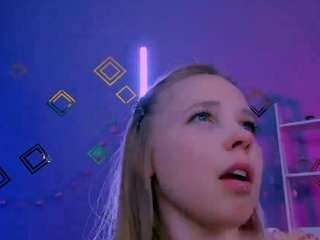 teya-starling Live Webcam on CamSoda