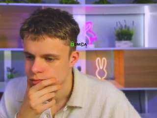 veldi-to — LIVE on Camsoda