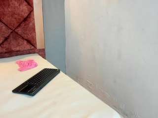 agatha-fit webcam