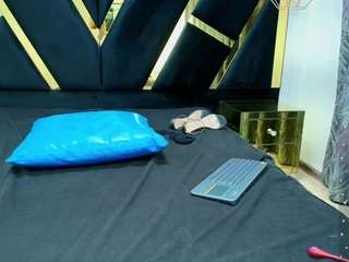 agatha-fit live cam profile