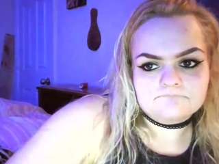 babaslittlewhore1013