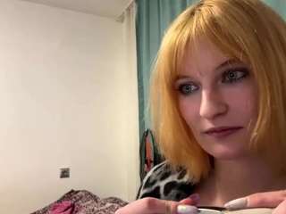 Live webcam model charlottecarteerr on Soda Cams