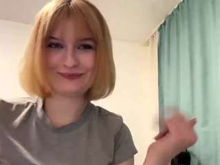 charlottecarteerr webcam model