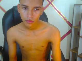 dante-moreau Live Webcam on CamSoda