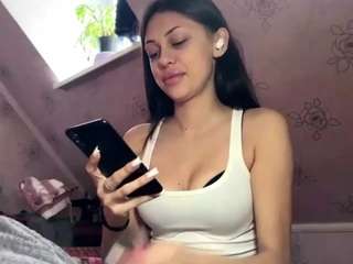 Live webcam model edithpollutro on Soda Cams