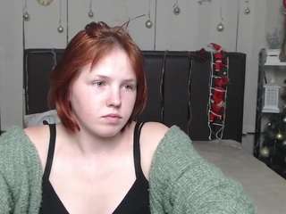 evelinaredfox webcam model