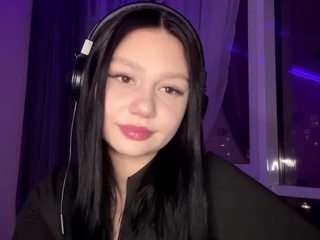  juliannahartke chat room