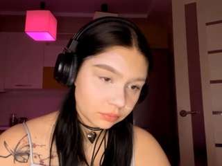  juliannahartke chat room