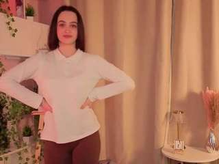 royderrow's CamSoda show and profile