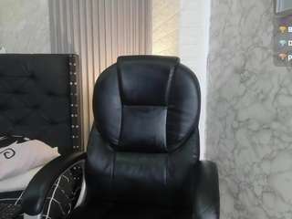 alicytorres, female webcam model,  years old, on live webcam