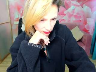 alinamoor Live Webcam on CamSoda