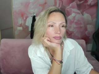 alinamoor webcam model