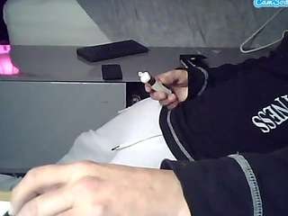 alittlehung Live Webcam on CamSoda