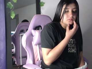 asshleybenson's CamSoda show and profile