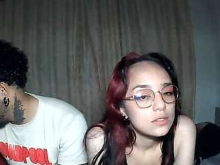 bella-mc live webcam show