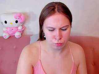 betty-rosy Live Webcam on CamSoda