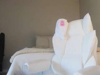 Live webcam model bunnykaye on Soda Cams