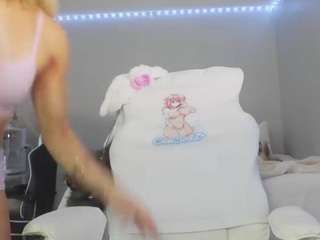 Live webcam model bunnykaye on Soda Cams