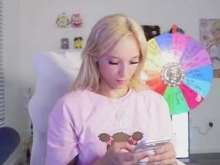 bunnykaye Live Webcam on CamSoda