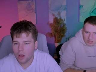 derek-hawk's CamSoda show and profile