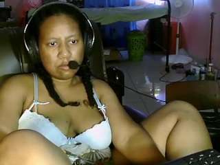 eirondra-valeen's CamSoda show and profile