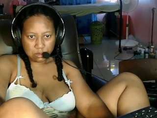 eirondra-valeen's CamSoda show and profile